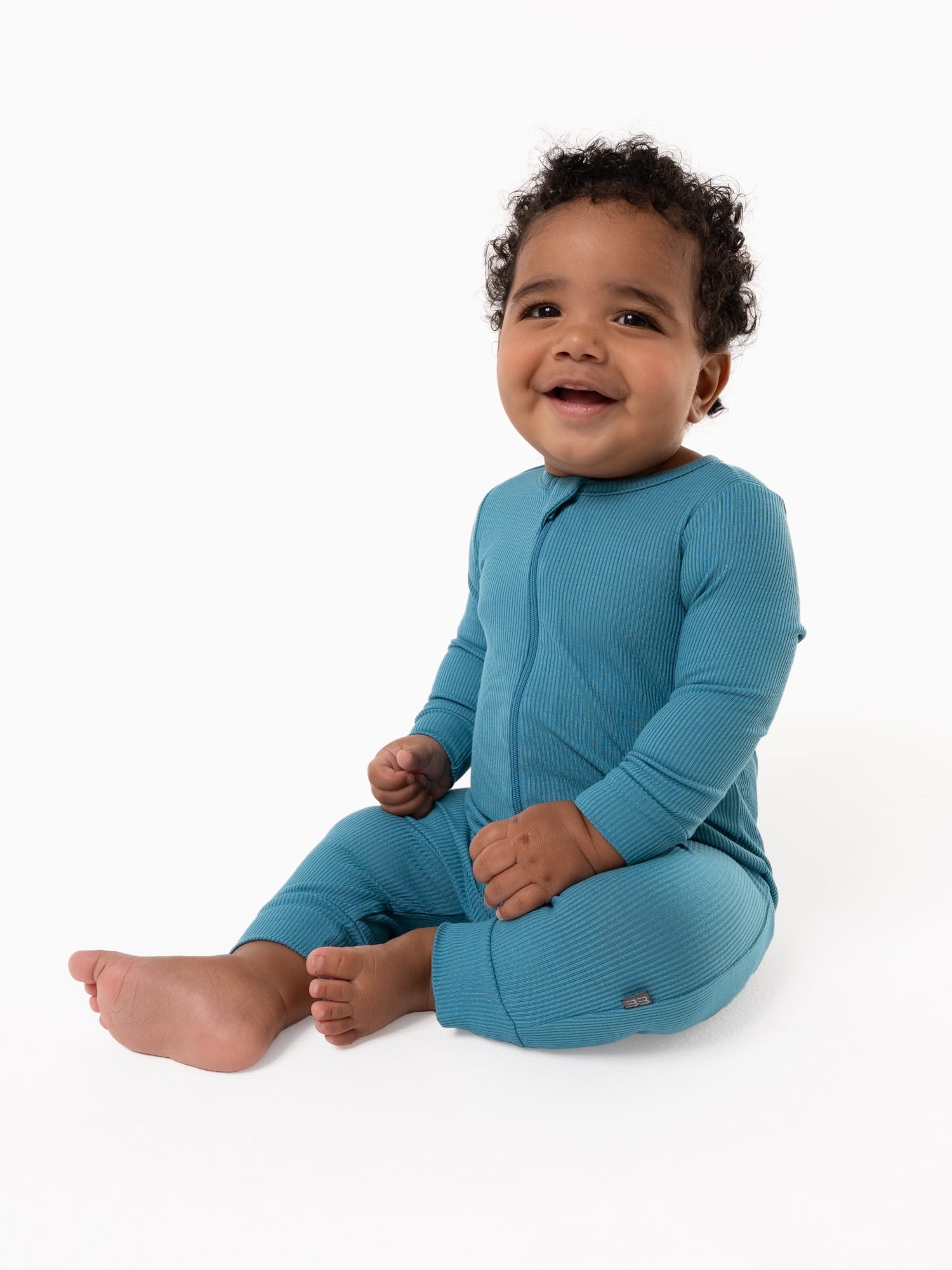 Modern Moments by Gerber Baby Neutral Super Soft Viscose Long Sleeve Coverall, Sizes Newborn - 12 Months