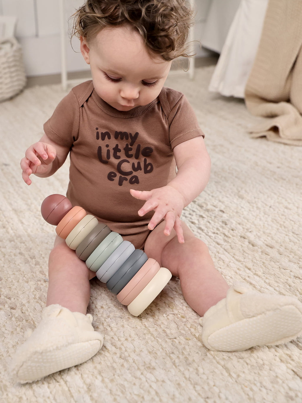 Gerber Gender Neutral Short Sleeve Onesies, 6-Pack, Sizes Newborn - 18 Months